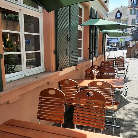Historischer Adelshof Am Marktplatz, Atelier 70 M² 바인하임 외부 사진